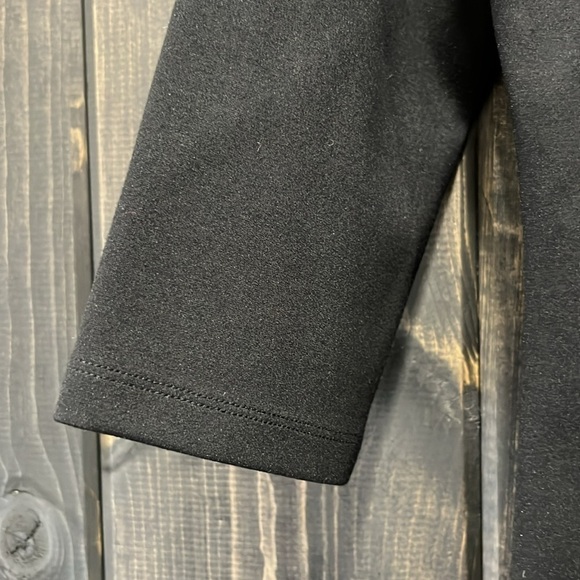 J. McLaughlin Catalyst Dress M Black 3/4 Sleeves Pockets Stretch Knee Length - Picture 3 of 11